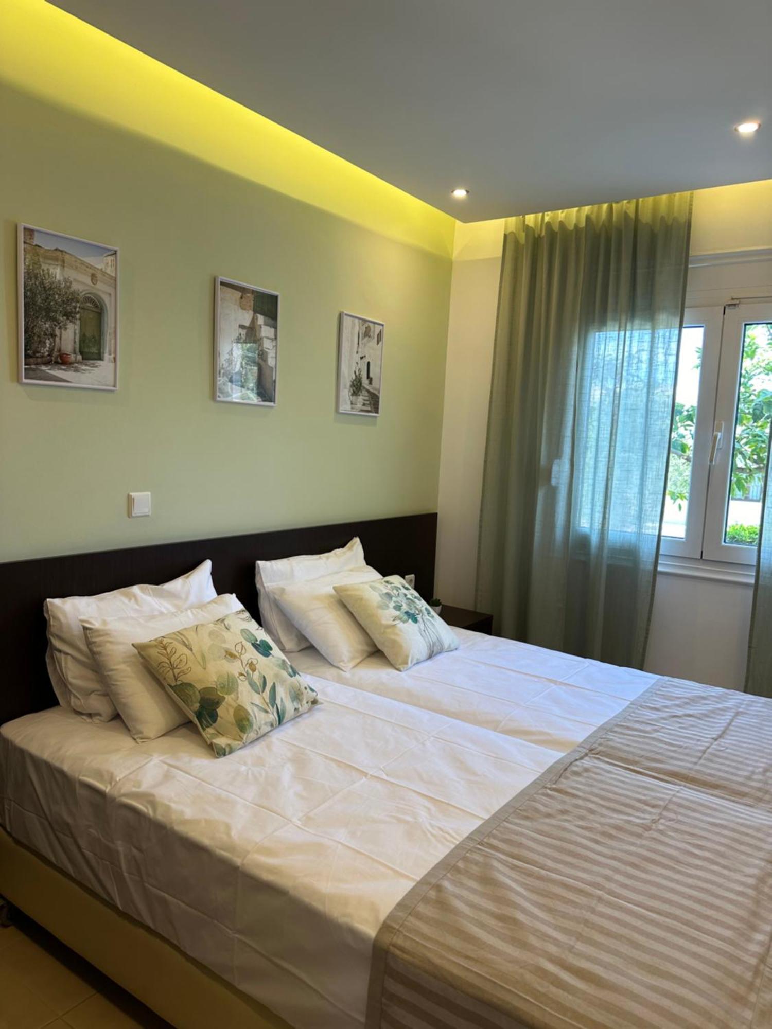 Shades Of Olive Apartment Pefkochori Bagian luar foto